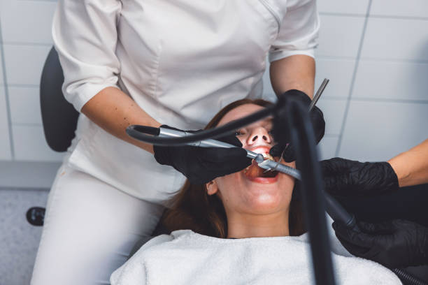 Best Emergency Dental Care for Broken or Chipped Teeth in Marlboro Meadows, MD